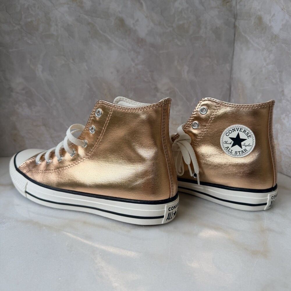 Converse Chuck Taylor High Top rose gold Metallic Sz. 6 Big kids Sz. 8 Woman